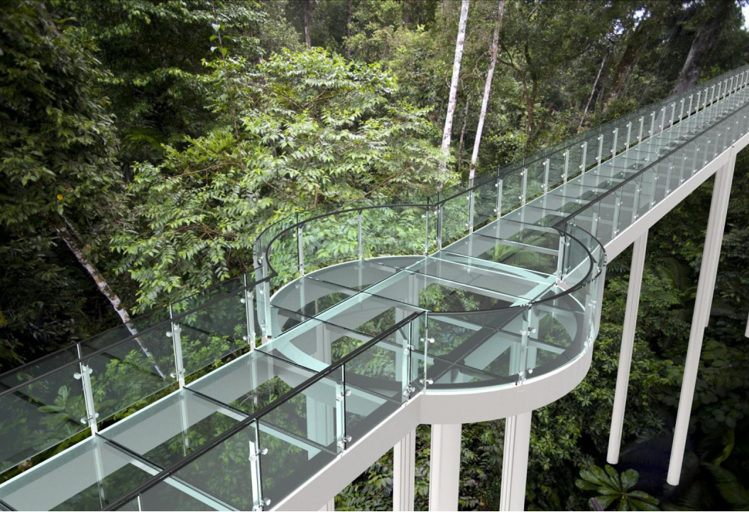 森林公园空中玻璃栈道全长500米,起点位于游客服务中心西北角